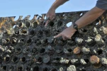 Détail des pinoches en bois